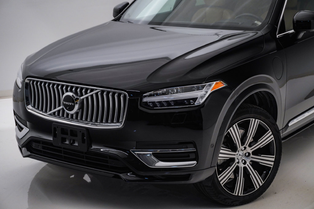Used 2022 Volvo XC90 T8 Inscription w/ Advanced Package AWD/4WD image 4