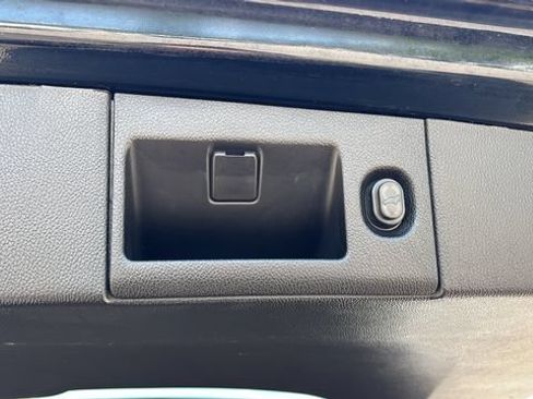 Used 2016 Chevrolet Tahoe LT w/ LT Signature Package AWD/4WD image 36