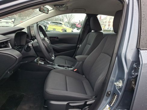 Used 2024 Toyota Corolla LE image 13