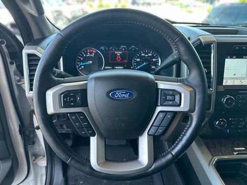 Certified 2018 Ford F250 Lariat w/ Lariat Ultimate Package AWD/4WD image 15