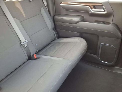 Used 2025 Chevrolet Silverado 1500 LT RWD image 18