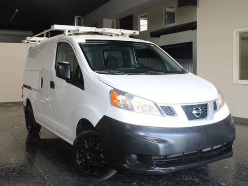 Used 2017 Nissan NV200 S image 1