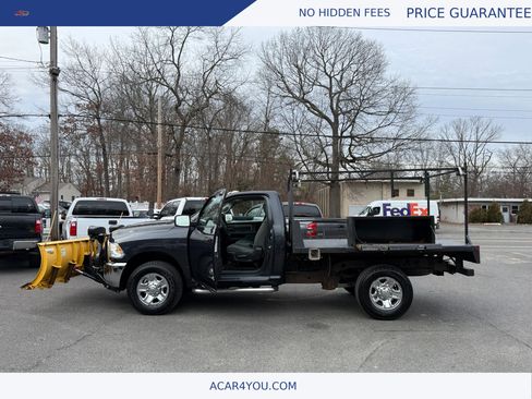 Used 2016 RAM 2500 Tradesman w/ Chrome Appearance Group AWD/4WD image 7