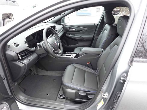 New 2026 Buick Envista Sport Touring w/ Convenience II Package FWD image 13
