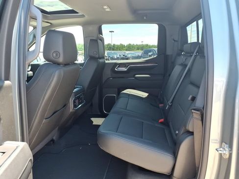 New 2026 GMC Sierra 1500 SLT w/ SLT Premium Plus Package AWD/4WD image 15