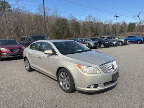 Used 2011 Buick LaCrosse CXL image 3