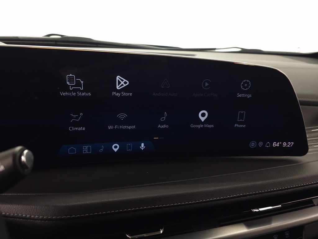 Used 2024 Cadillac XT4 Premium Luxury w/ Technology Package FWD image 26