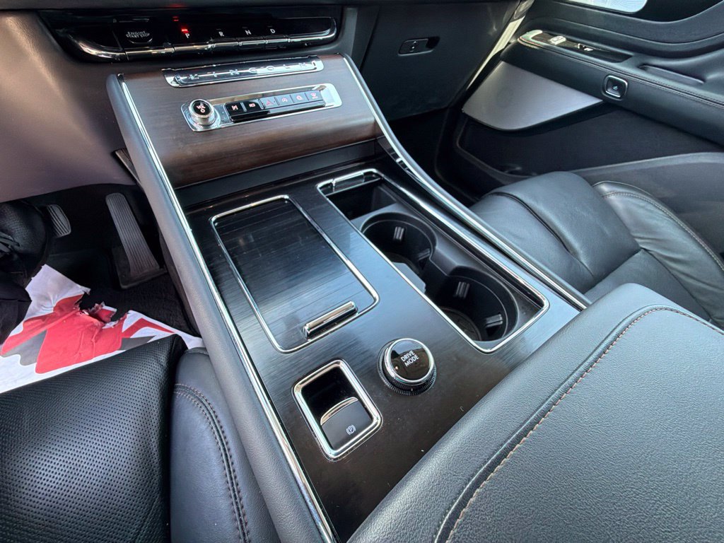 Used 2025 Lincoln Aviator Reserve w/ Equipment Group 201A AWD/4WD image 32