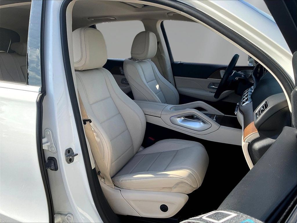 Used 2022 Mercedes-Benz GLE 350 4MATIC image 31