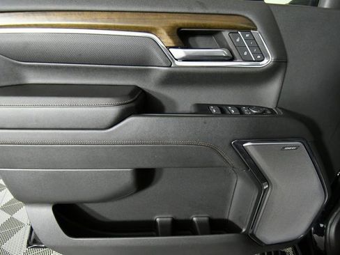 Used 2024 Chevrolet Silverado 2500 High Country w/ Technology Package image 22