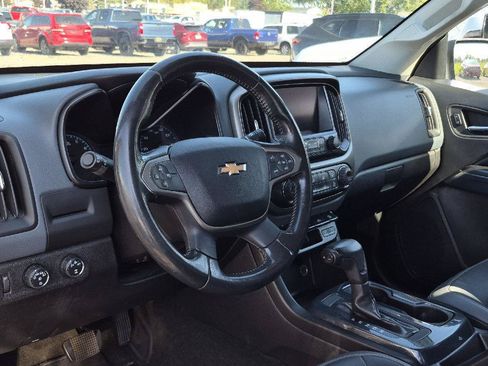 Used 2015 Chevrolet Colorado Z71 AWD/4WD image 8