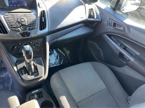 Used 2015 Ford Transit Connect XL image 16