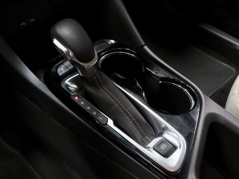 Used 2024 Buick Encore GX Avenir w/ Avenir Technology Package image 34