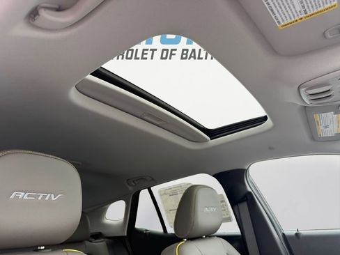 New 2026 Chevrolet Trax ACTIV w/ Sunroof Package FWD image 16