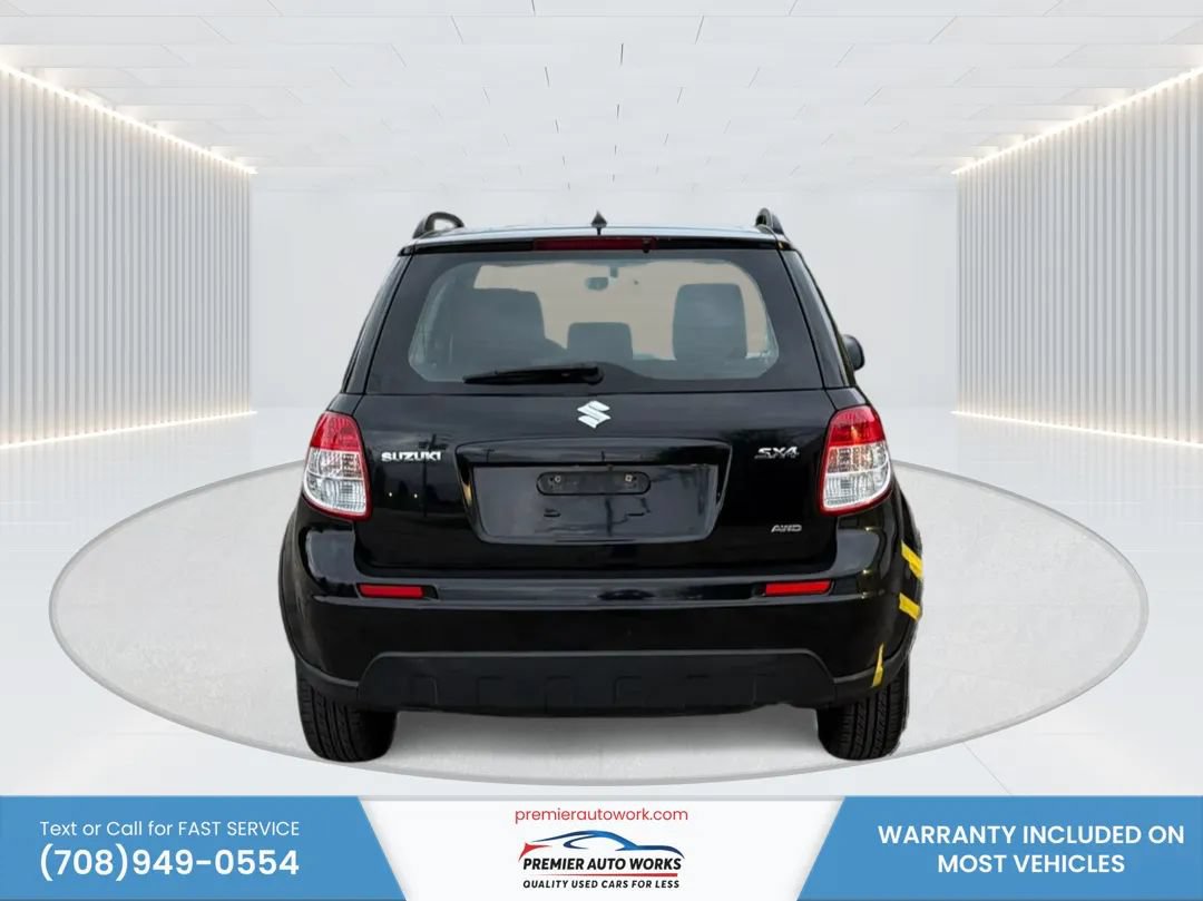 Used 2012 Suzuki SX4 AWD Hatchback image 5