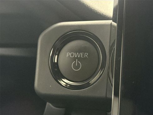 Used 2024 Toyota Tacoma Limited image 22