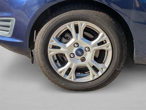 Used 2016 Ford Fiesta SE image 14