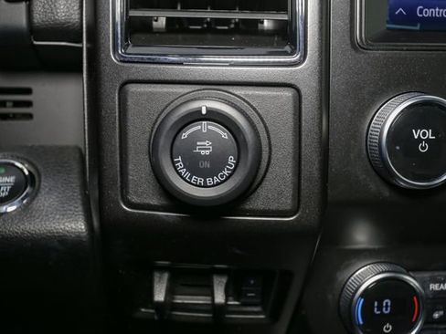 Used 2021 Ford Expedition Max Limited AWD/4WD image 31