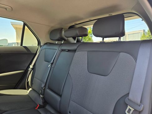 Used 2024 Kia Niro Wind w/ Wind Preserve Package FWD image 17