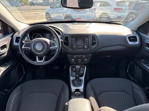 Used 2017 Jeep Compass Sport image 15