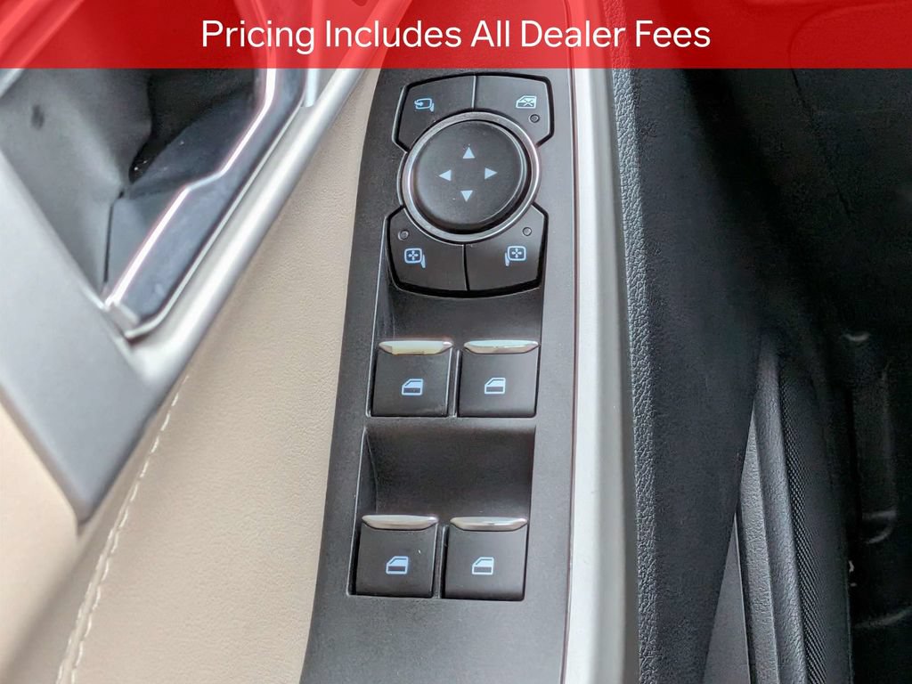 Used 2022 Ford Explorer Limited w/ Equipment Group 301A RWD image 27