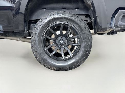 Used 2023 Chevrolet Silverado 1500 RST w/ All Star Edition Plus AWD/4WD image 15