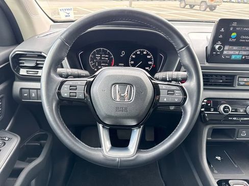 Used 2023 Honda Pilot EX-L image 19