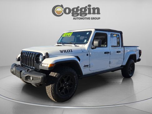 Used 2023 Jeep Gladiator Sport image 1
