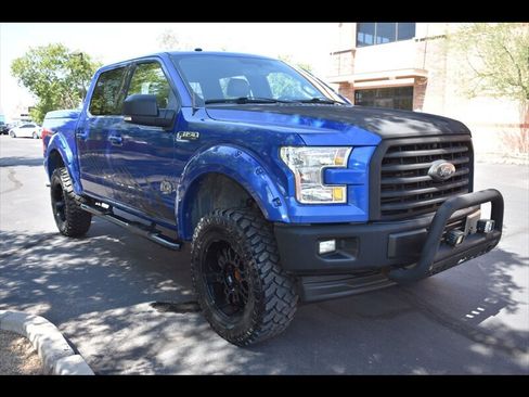 Used 2017 Ford F150 XLT w/ Equipment Group 302A Luxury AWD/4WD image 3