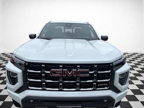 Certified 2026 GMC Canyon AT4 AWD/4WD image 32
