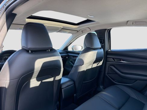 Used 2024 MAZDA MAZDA3 s image 6