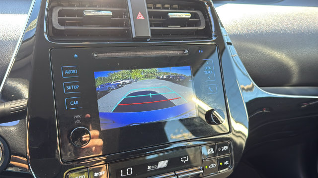 Certified 2019 Toyota Prius LE AWD/4WD image 16
