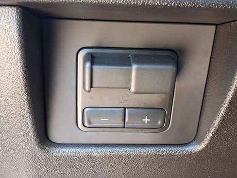 Certified 2026 GMC Canyon Denali AWD/4WD image 9