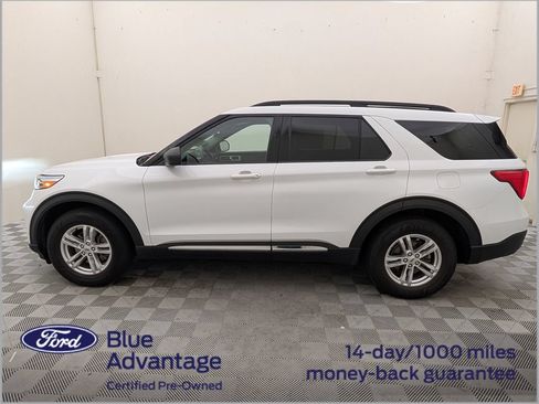 Used 2020 Ford Explorer XLT w/ Equipment Group 202A AWD/4WD image 10