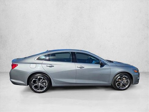 Used 2023 Chevrolet Malibu LT image 4