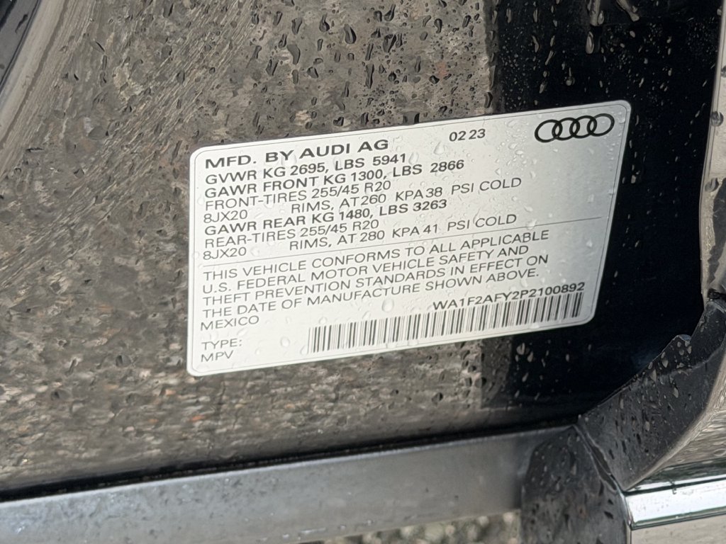 Used 2023 Audi Q5 e Prestige AWD/4WD image 28