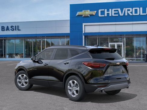 New 2026 Chevrolet Blazer LT w/ Convenience Package AWD/4WD image 3
