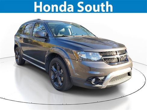 Used 2018 Dodge Journey Crossroad w/ Nav & Sun Group image 1