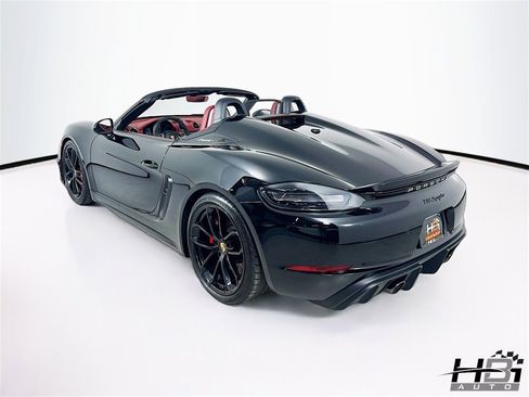 Used 2021 Porsche 718 Boxster Spyder image 25