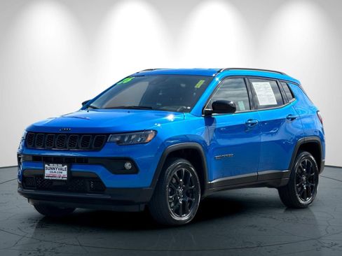 Certified 2026 Jeep Compass Latitude AWD/4WD image 8