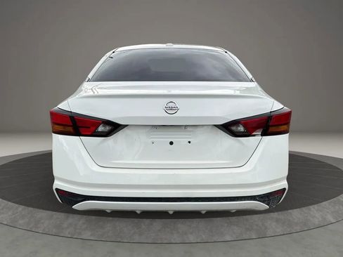 Used 2020 Nissan Altima 2.5 S FWD image 6