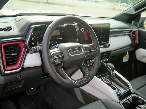 New 2026 GMC Canyon AT4X AWD/4WD image 17