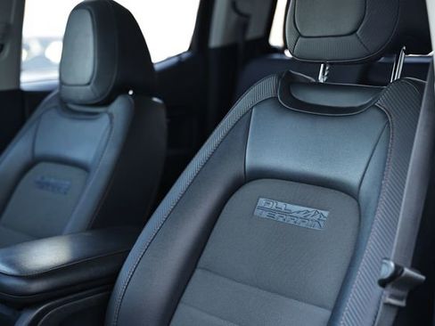 Used 2018 GMC Canyon All Terrain w/ Trailering Package image 21