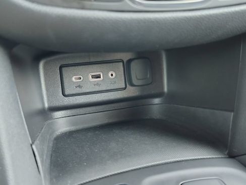 Certified 2024 Chevrolet Equinox LT AWD/4WD image 33