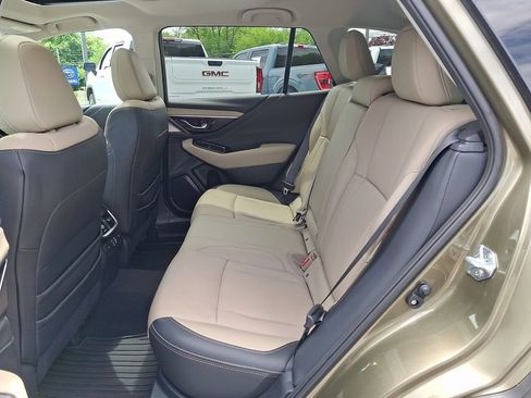 Certified 2024 Subaru Outback Limited AWD/4WD image 11