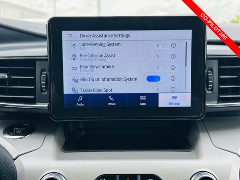 Used 2023 Ford Explorer XLT w/ Equipment Group 202A AWD/4WD image 8