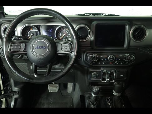 Used 2021 Jeep Wrangler Unlimited Sport image 14