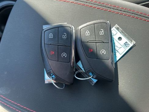 Used 2023 Chevrolet Colorado Z71 w/ Z71 Convenience Package 2 image 34