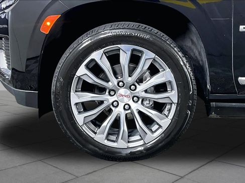 Certified 2022 GMC Yukon Denali AWD/4WD image 11