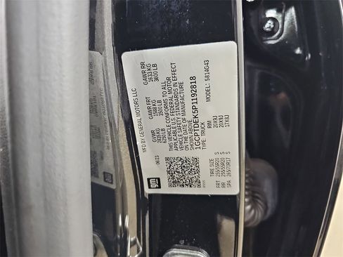 Certified 2023 Chevrolet Colorado Z71 w/ Z71 Convenience Package 2 image 40